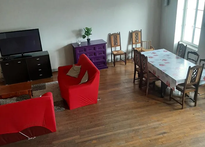 Semesterbostad Le Loubard *